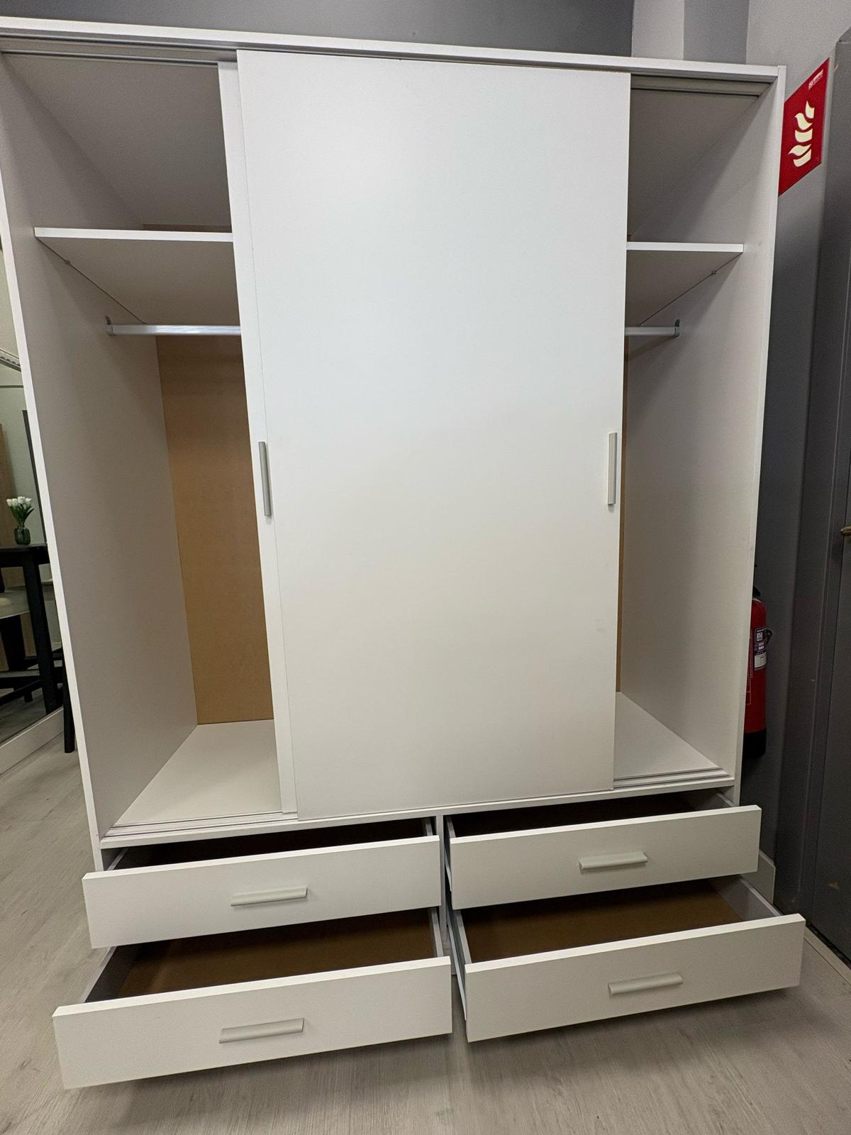 Armario MIRÓ - 2 Puertas Correderas + 4 Cajones